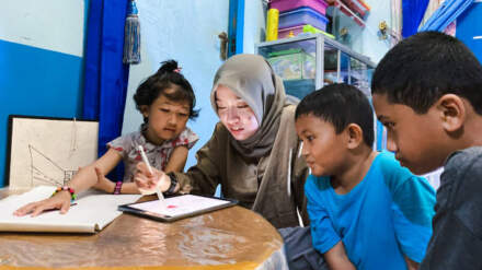 Mahdalena Eka Putri: Meningkatkan Aktivitas dan Semangat Siswa dengan Pembelajaran Mendalam di SMPN 5 Pulau Punjung