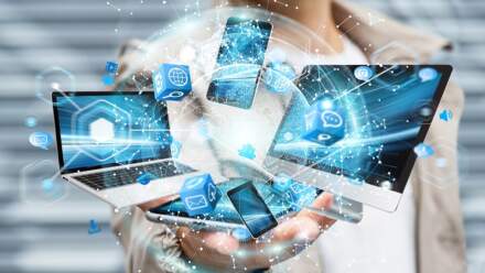 Guru SMPN 24 Bintan Terapkan AI dari Webinar 32JP