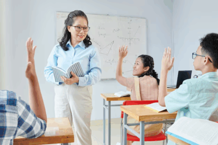 Menggali Inspirasi dari Ruang Kelas: Testimoni Rima Silvia, S.Pd tentang Perjalanan Mengajar yang Mendorong Inovasi di MIN 7 Bandar Lampung