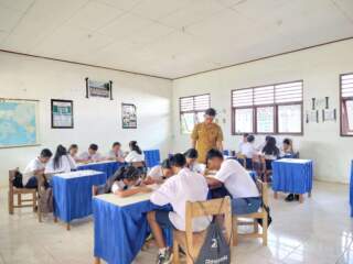 Menggali Potensi Diri: Pengalaman Berharga Budi Mulyani dalam Webinar Pendidikan
